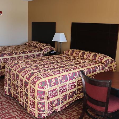 Western Inn Baker Экстерьер фото